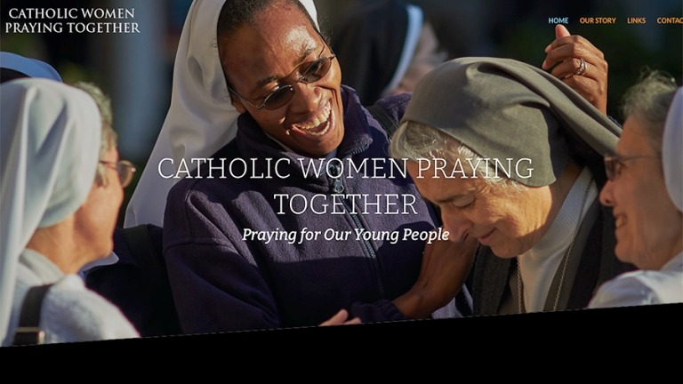 catholic women praying together 768x432