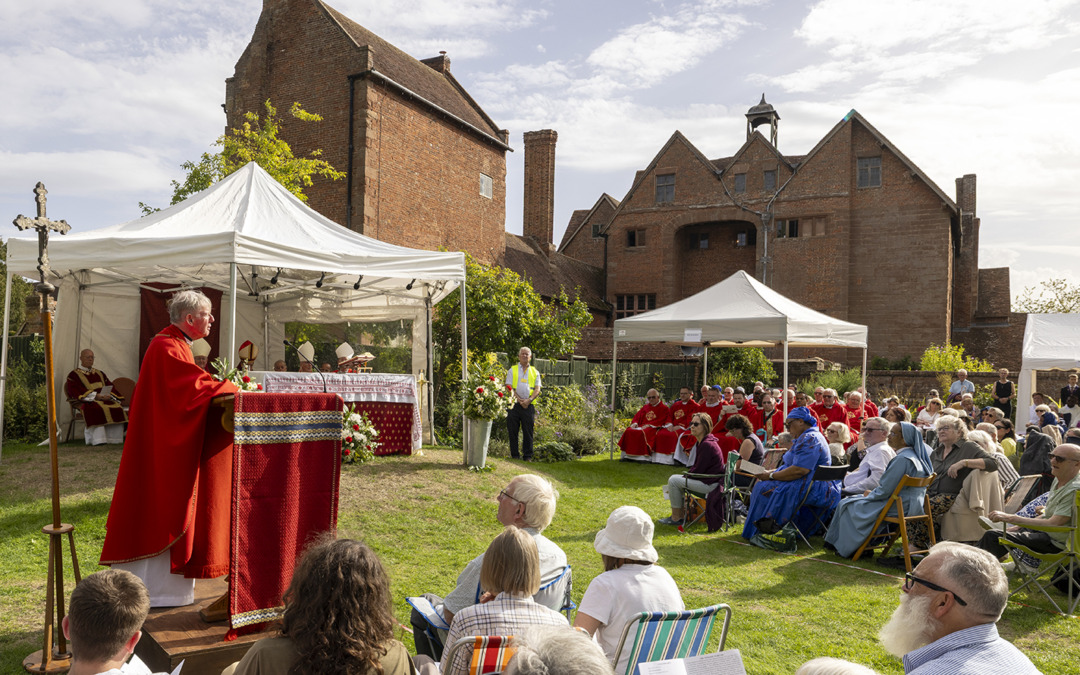 Hundreds gather for annual pilgrimage to Harvington Hall with Apostolic Nuncio