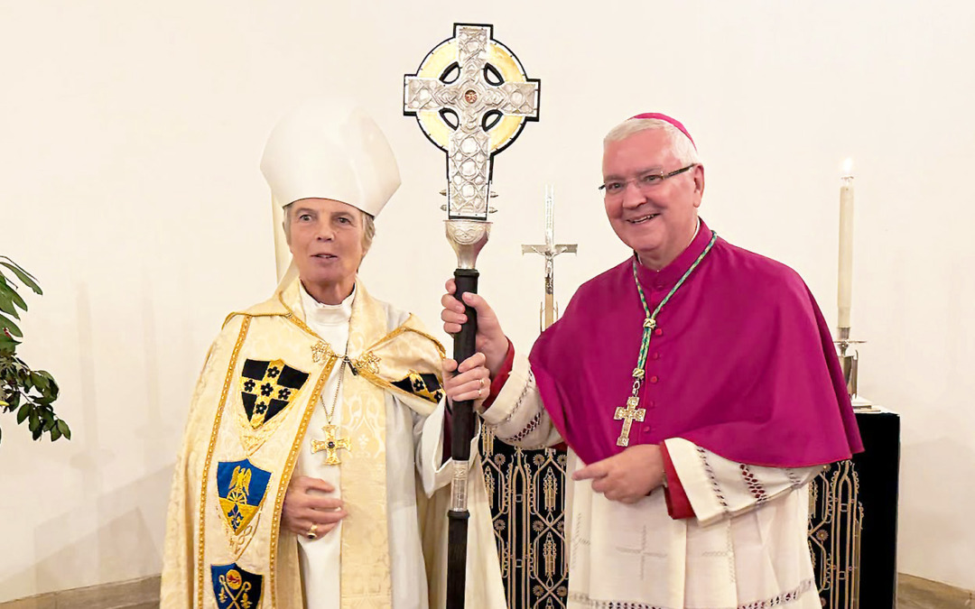 Cross of Wales passed to care of Archbishop Mark O’Toole of Cardiff in Llandaff cathedral ceremony